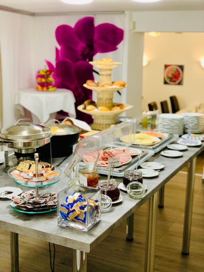 Komfort Hotel Людвигсбург Экстерьер фото